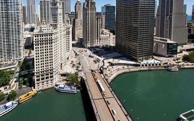 LondonHouse Chicago, Curio Collection by Hilton