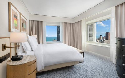 Four Seasons Hotel Chicago
