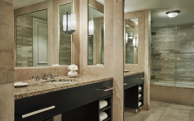 Four Seasons Hotel Chicago
