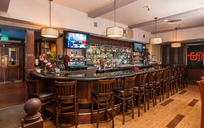 The Pickwick Hotel