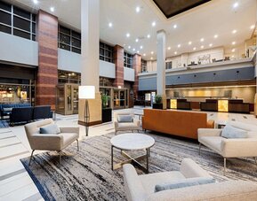 Embassy Suites by Hilton Chicago Downtown River North