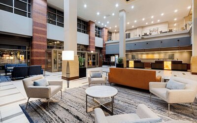 Embassy Suites by Hilton Chicago Downtown River North