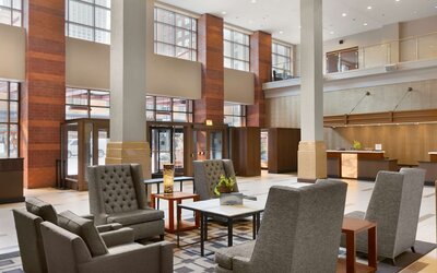 Embassy Suites by Hilton Chicago Downtown River North