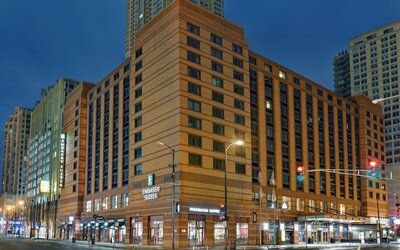 Embassy Suites by Hilton Chicago Downtown River North