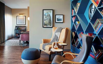 Hotel Zachary Chicago, a Tribute Portfolio Hotel