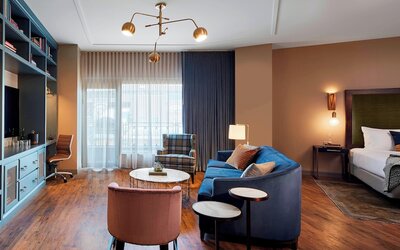 Hotel Zachary Chicago, a Tribute Portfolio Hotel