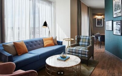Hotel Zachary Chicago, a Tribute Portfolio Hotel