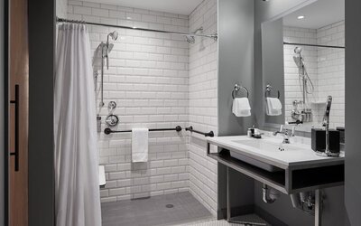 Hotel Zachary Chicago, a Tribute Portfolio Hotel