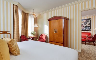 Orchard Hotel