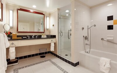 Orchard Hotel