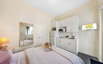 El Jardin by RH