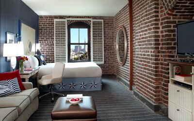 Argonaut Hotel