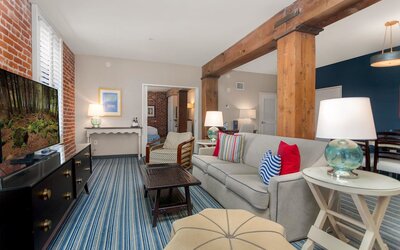 Argonaut Hotel