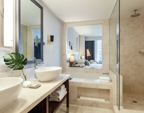 Kimpton EPIC Hotel by IHG