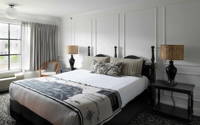 Cow Hollow Inn & Suites