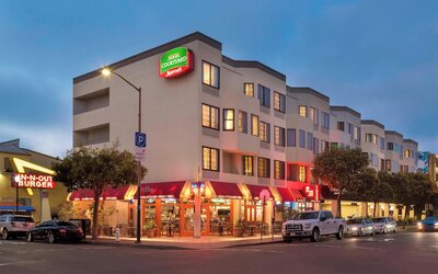 Courtyard by Marriott San Francisco Fisherman's Wharf
