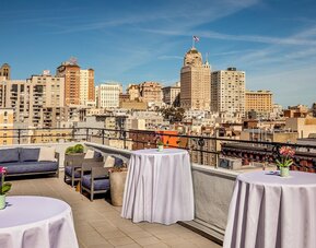 Hotel Adagio, Autograph Collection