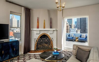 Hotel Adagio, Autograph Collection