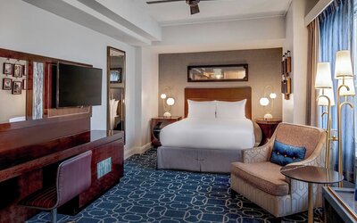 Hotel Adagio, Autograph Collection