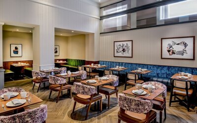 Hotel Adagio, Autograph Collection