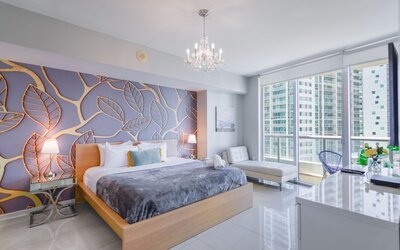 Amazing Condos at Icon Brickell With Pool