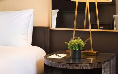 The Royal Sonesta Chicago River North
