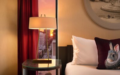 The Royal Sonesta Chicago River North