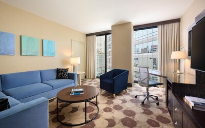 The Royal Sonesta Chicago River North