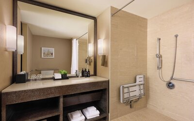 The Royal Sonesta Chicago River North