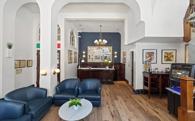 The Andrews Hotel