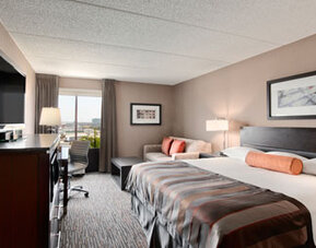 Wingate By Wyndham LAX