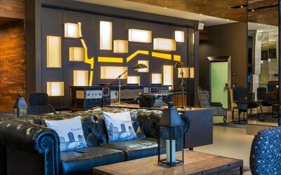 The Chicago Hotel Collection - Magnificent Mile