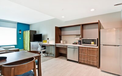 Home2 Suites by Hilton Alameda Oakland Airport