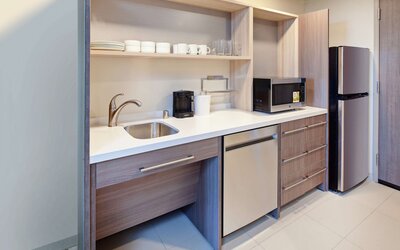 Home2 Suites by Hilton Alameda Oakland Airport