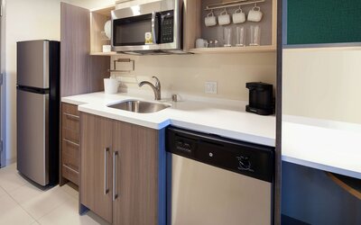 Home2 Suites by Hilton Alameda Oakland Airport