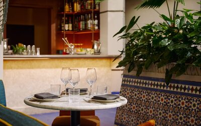 Mayfair House Hotel & Garden