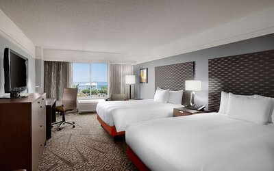DoubleTree by Hilton San Francisco Airport North Bayfront