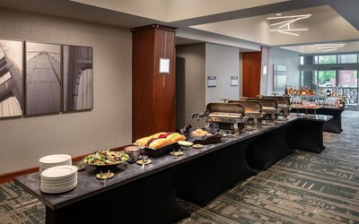 DoubleTree by Hilton San Francisco Airport North Bayfront