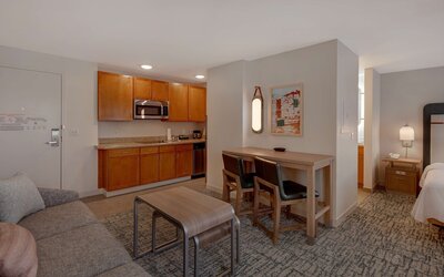Homewood Suites by Hilton San Francisco Airport North