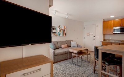 Homewood Suites by Hilton San Francisco Airport North