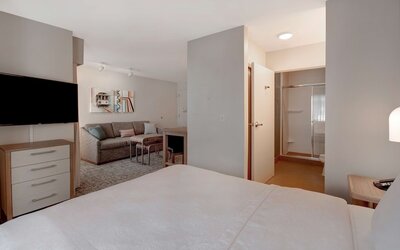 Homewood Suites by Hilton San Francisco Airport North