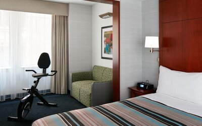Central Loop Hotel