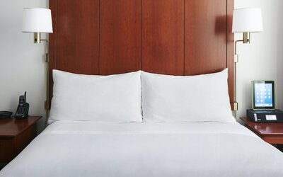 Central Loop Hotel