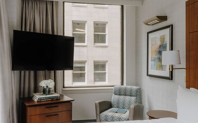 Central Loop Hotel