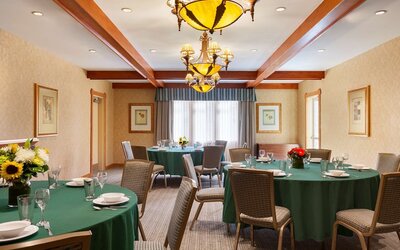 Homewood Suites by Hilton San Francisco Airport North