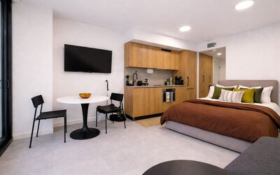 The Urban Suites - 501 First Residence
