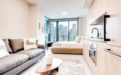 The Urban Suites - 501 First Residence