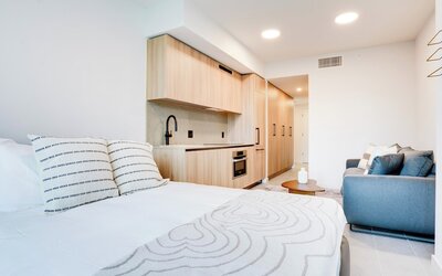 The Urban Suites - 501 First Residence