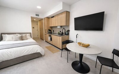 The Urban Suites - 501 First Residence
