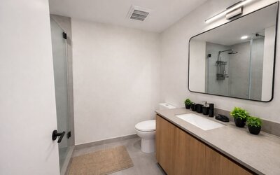 The Urban Suites - 501 First Residence
